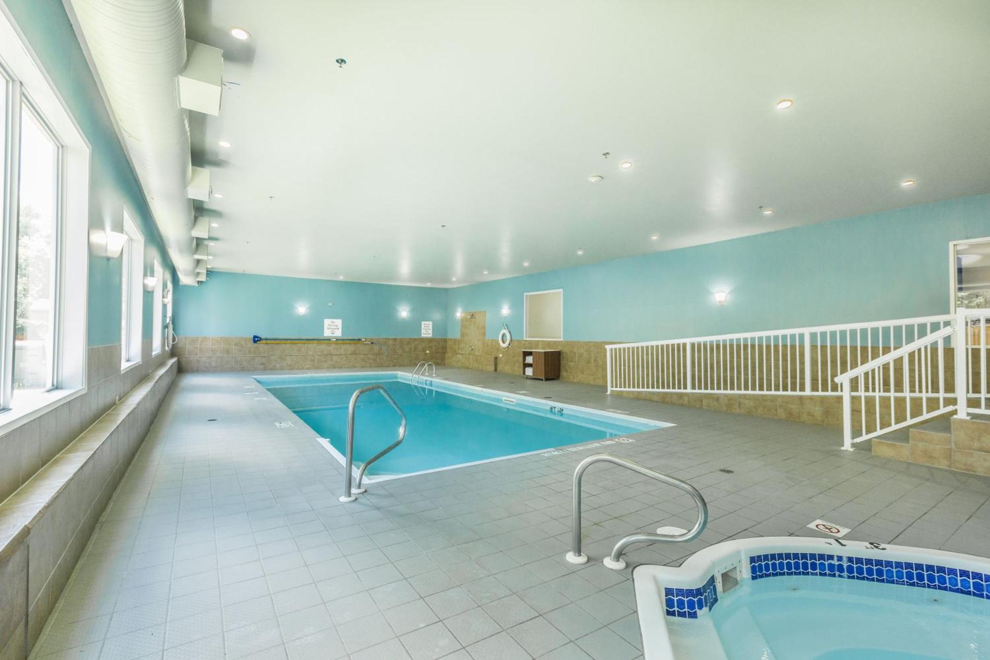 Holiday Inn Express & Suites-Regina-South By Ihg Exteriér fotografie