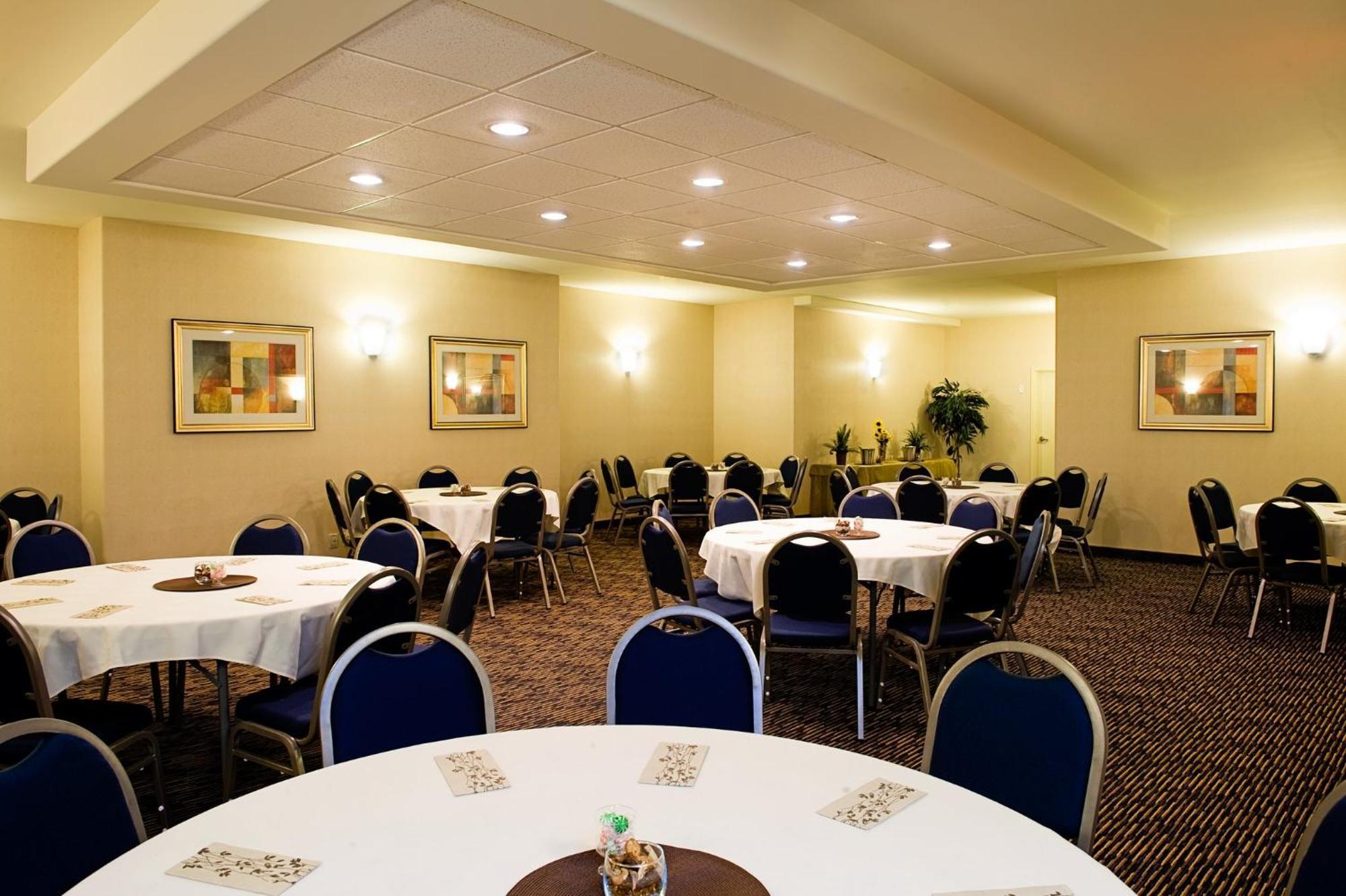 Holiday Inn Express & Suites-Regina-South By Ihg Exteriér fotografie
